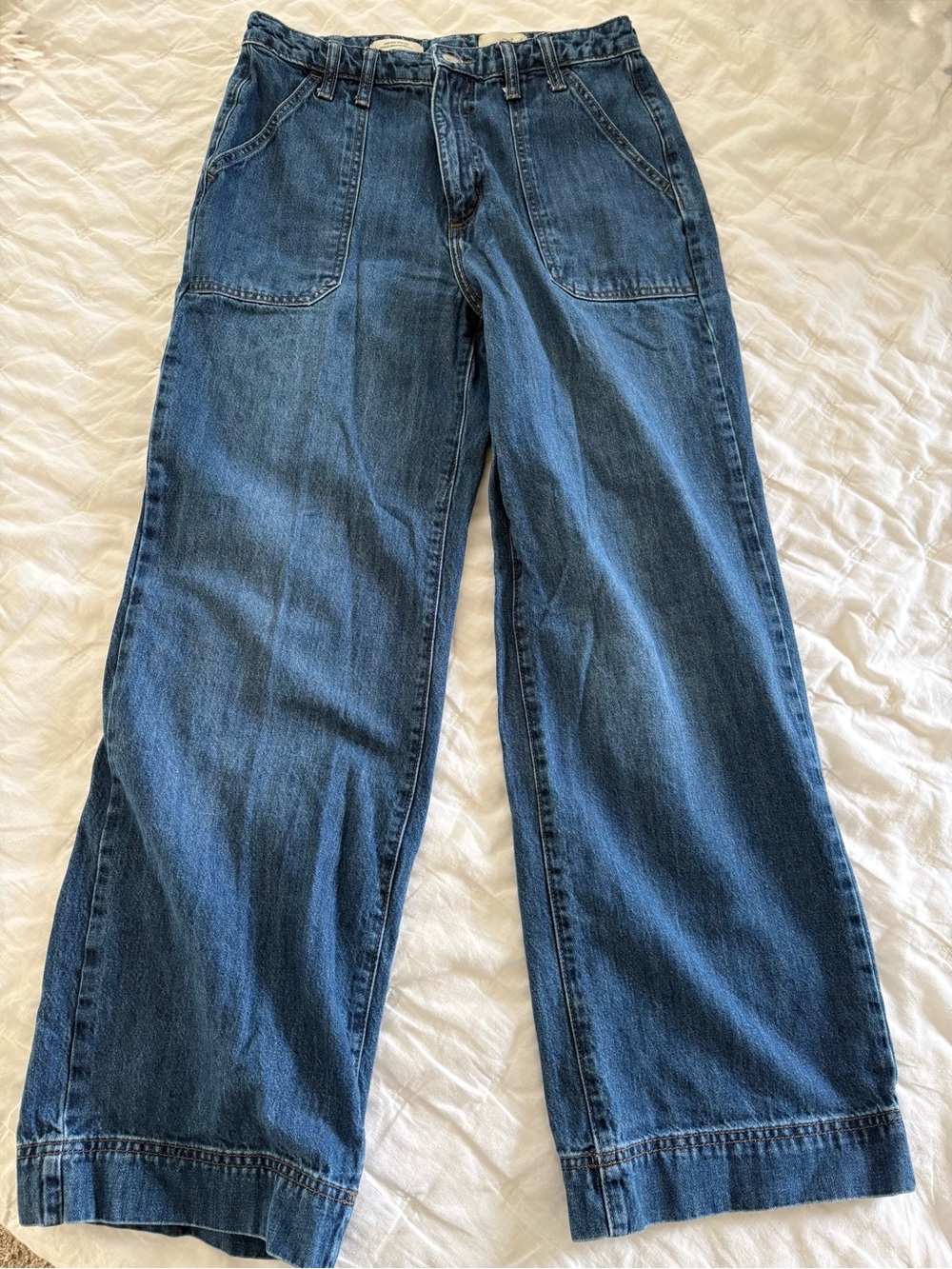 Wide Hem High-Rise Wide Leg Jeans